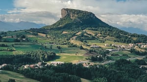 Pietra di Bismantova: The Inspiration for Dante's Purgatory